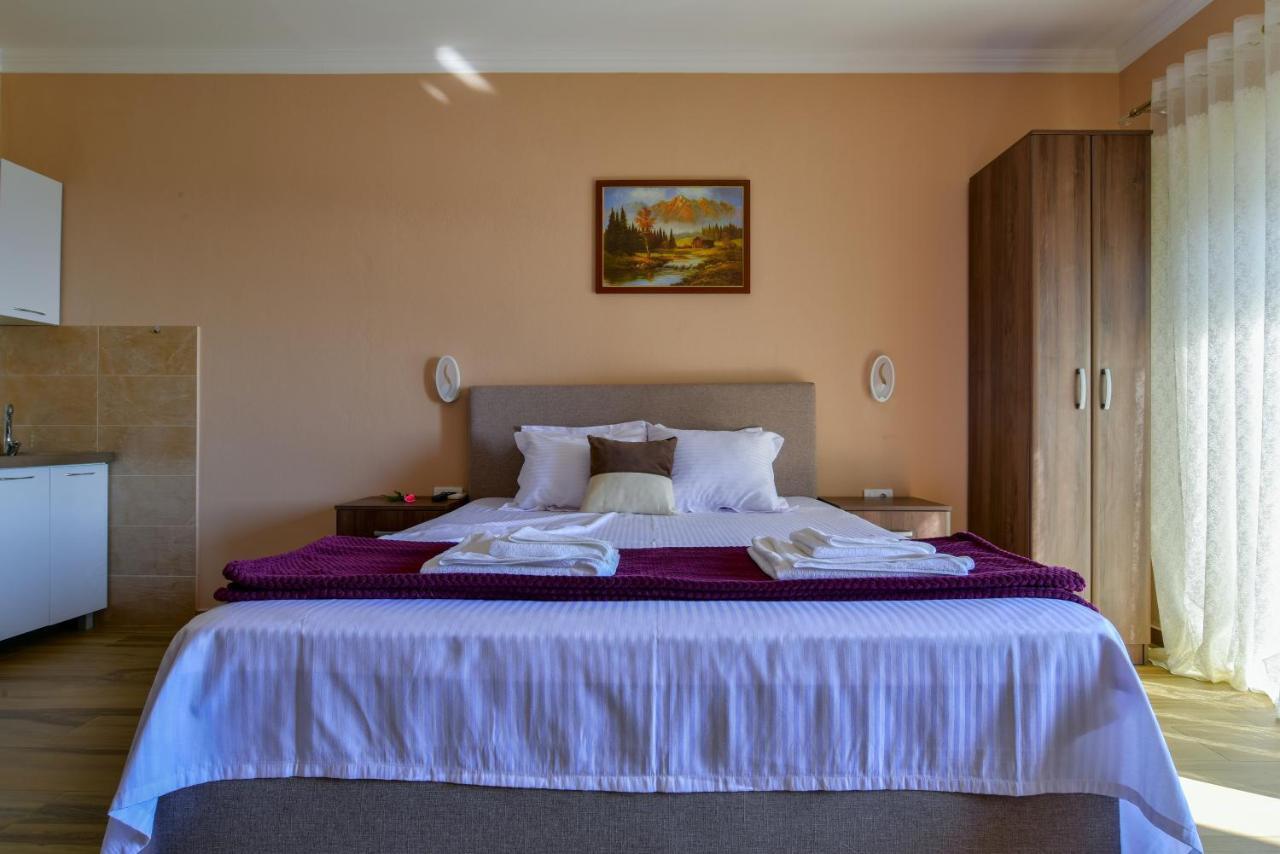 Apartments Hillside Ulcinj Eksteriør billede
